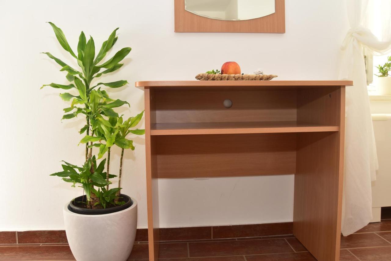 Old Town Studio Apartments Makarska Exterior foto